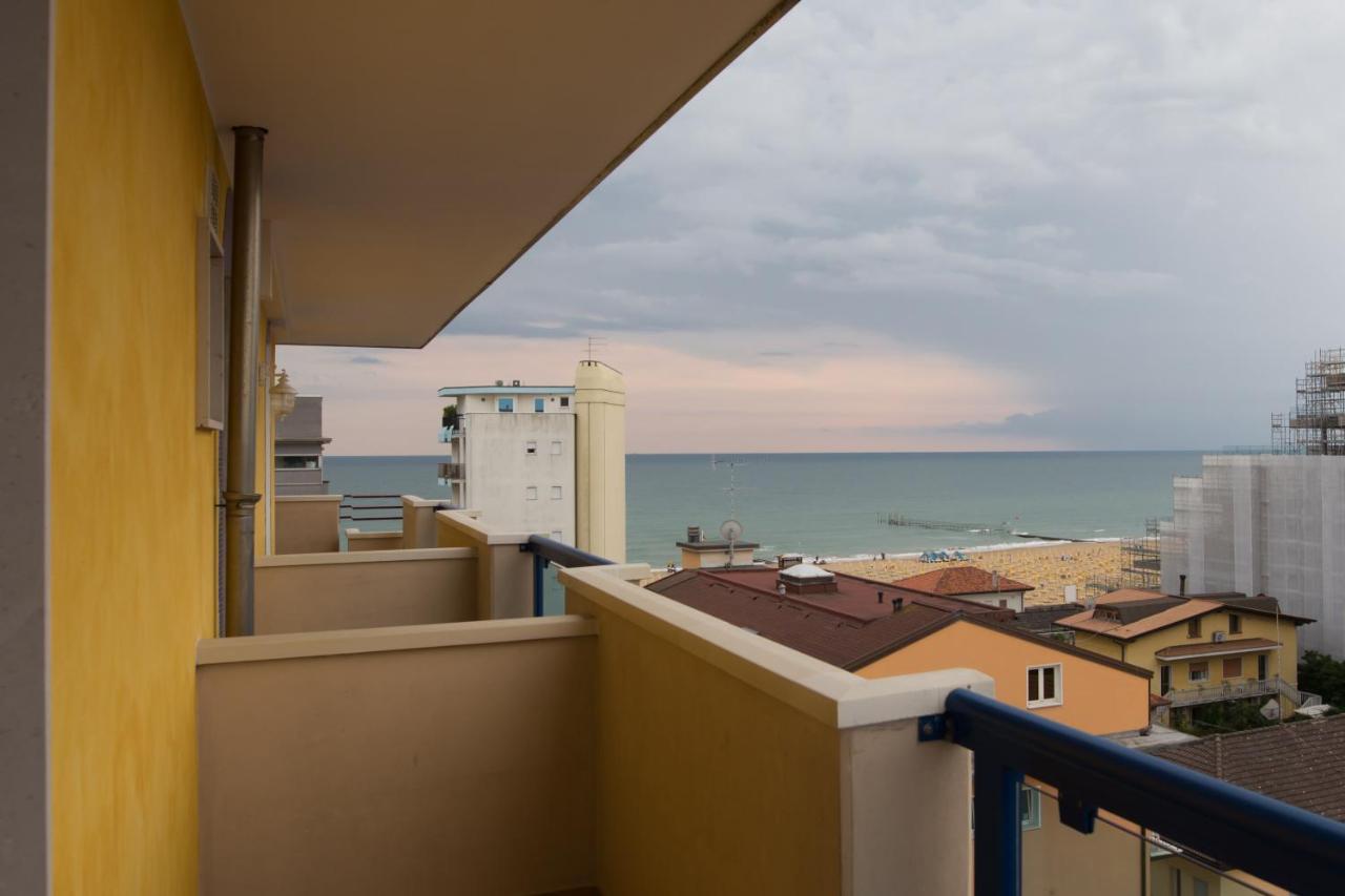 Hotel Brioni Mare Lido di Jesolo Zewnętrze zdjęcie